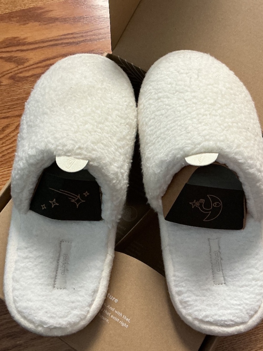 Allbirds Wool Dweller Slipper White Cozy Slip On Comfort Women's Size WD/L 9-10